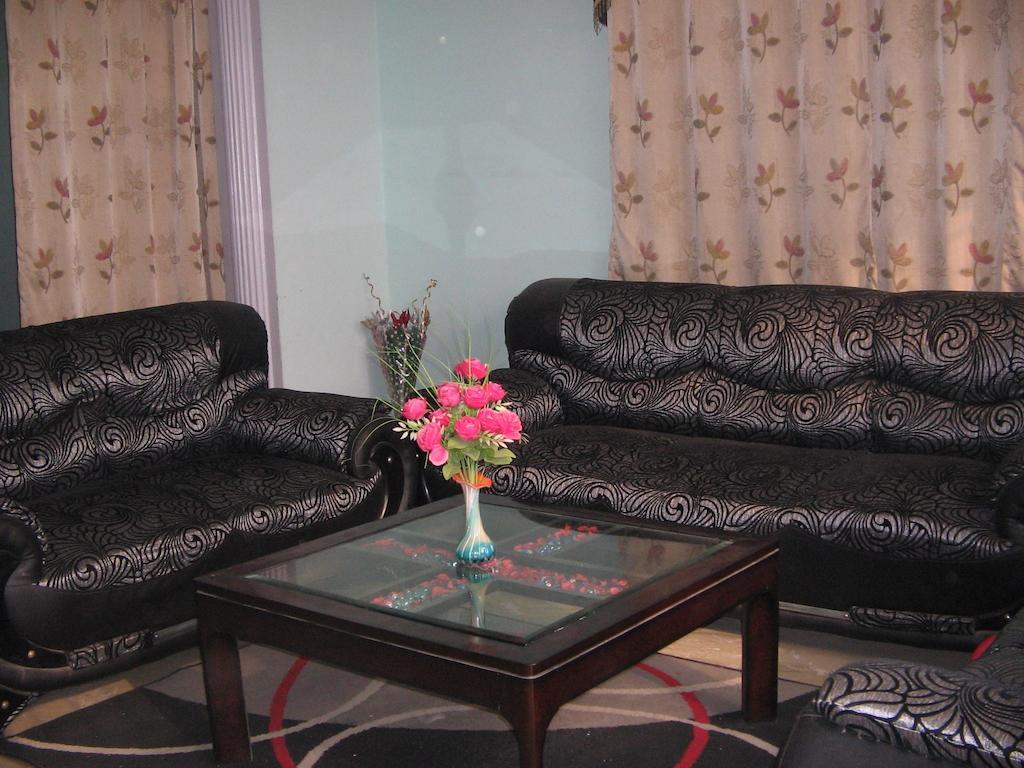 Balaji Guest House - Home Stay Greater Noida Exterior photo