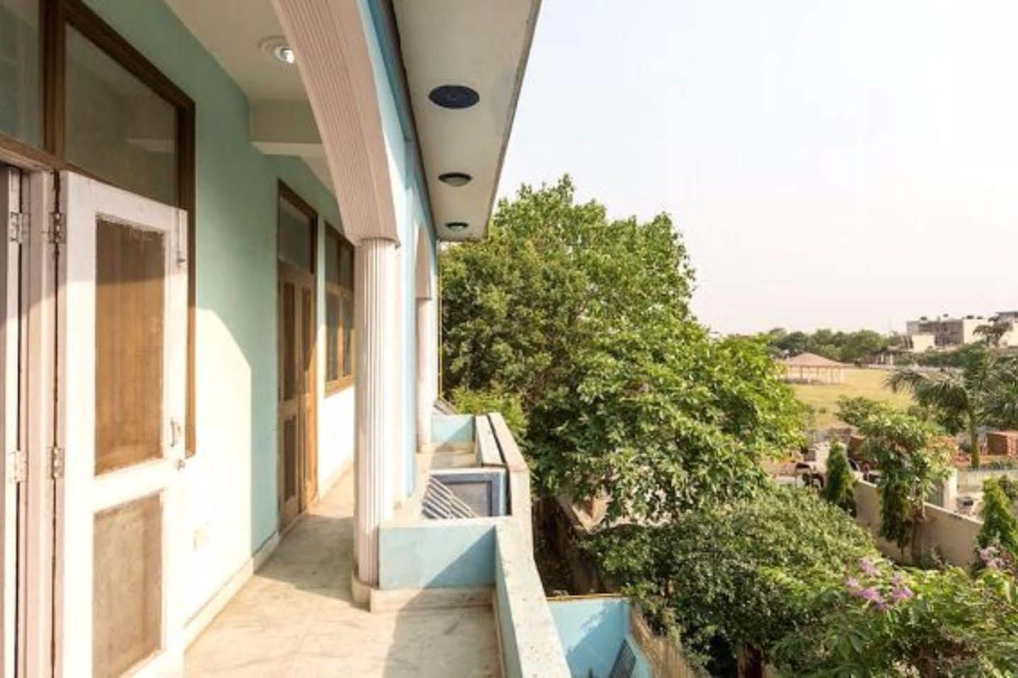 Balaji Guest House - Home Stay Greater Noida Exterior photo